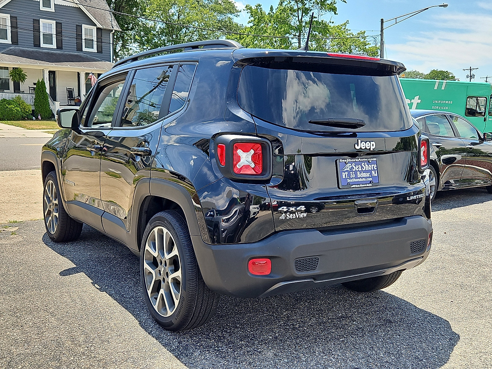 Used 2022 Jeep Renegade Limited w/ Sun, Sound & Wheels Group AWD/4WD image 5