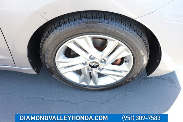 Used 2020 Hyundai Elantra SEL w/ Cargo Package (C1) FWD image 21