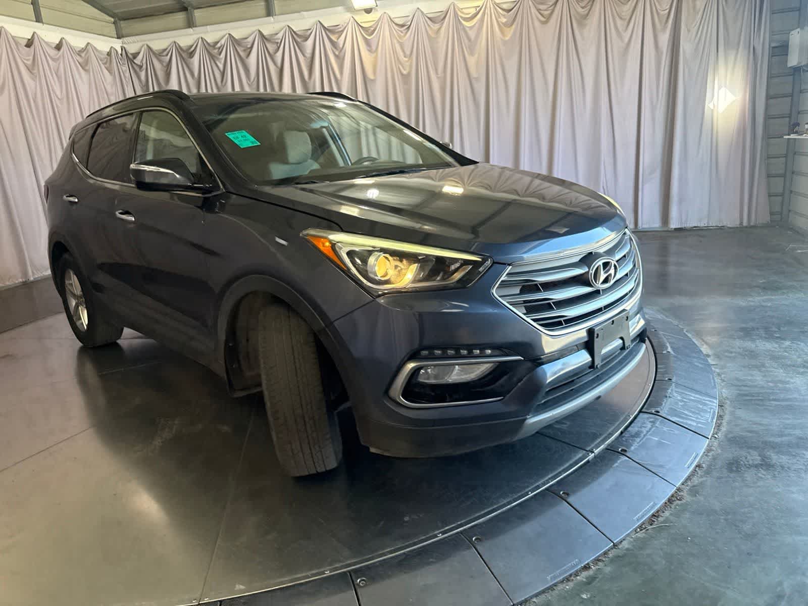 Used 2018 Hyundai Santa Fe Sport w/ 2.4L Value Package 02 FWD image 3