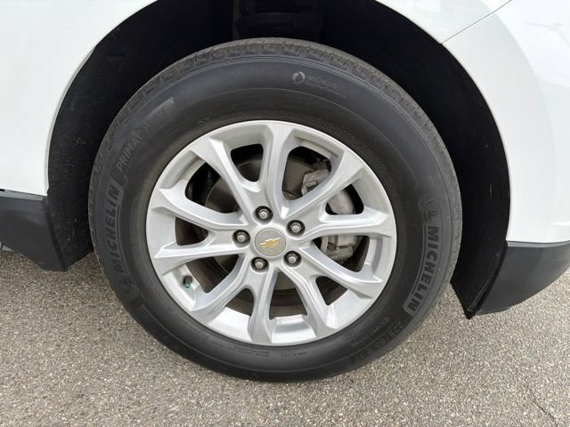 Used 2021 Chevrolet Equinox LS FWD image 23