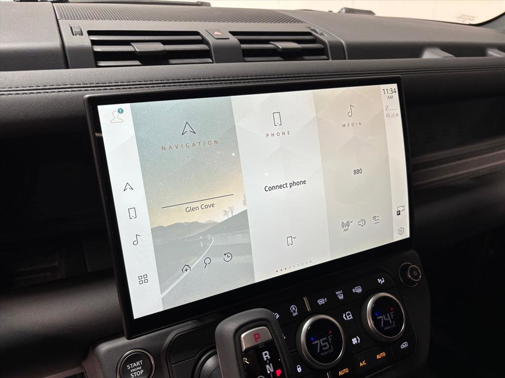 Used 2026 Land Rover Defender 110 S image 17