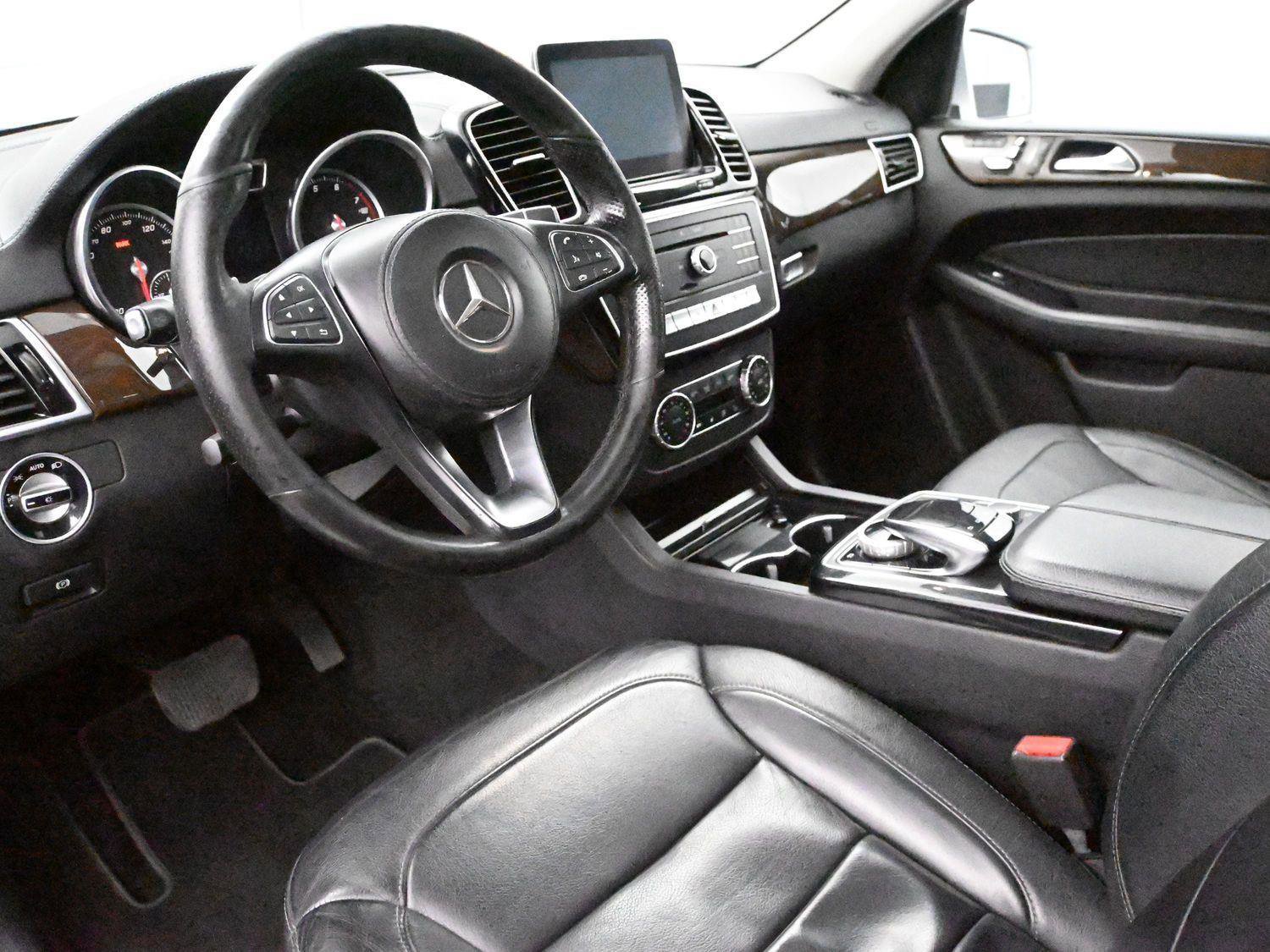 Used 2017 Mercedes-Benz GLS 450 4MATIC w/ Premium Package image 2