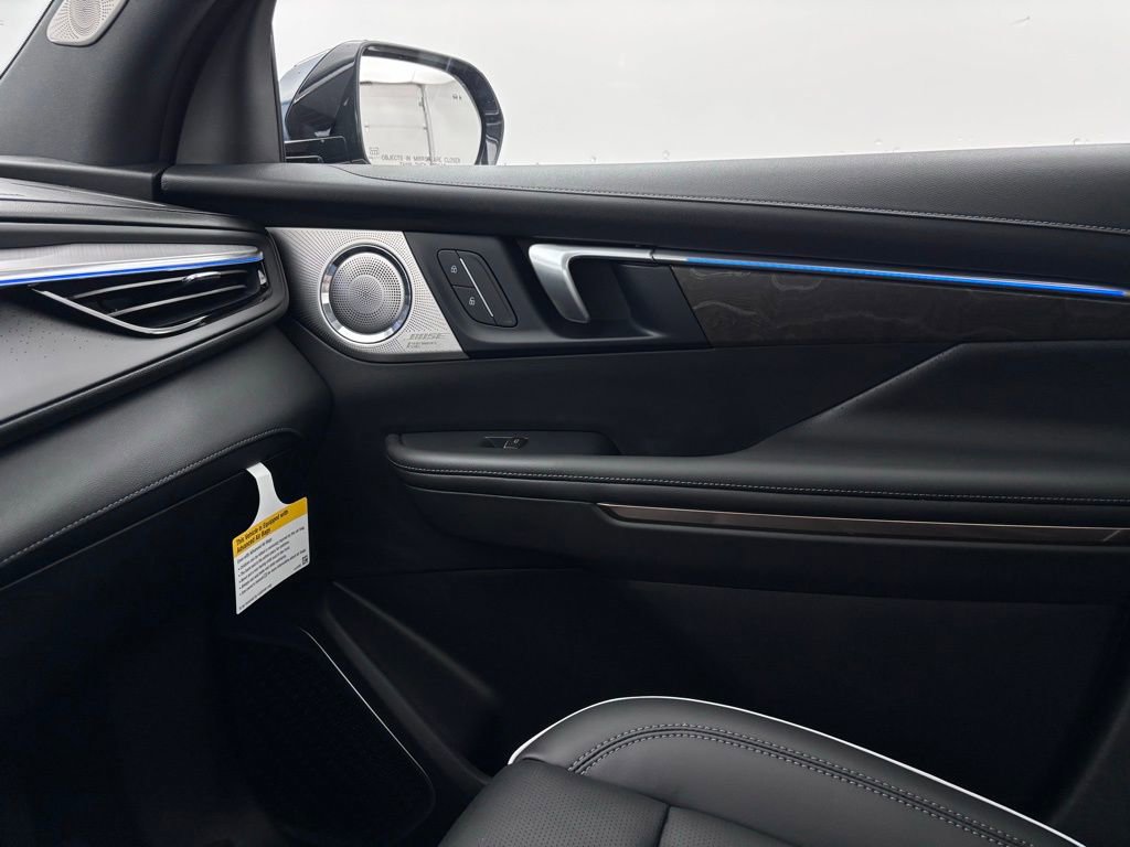 New 2026 Buick Enclave Avenir w/ Super Cruise Package image 38