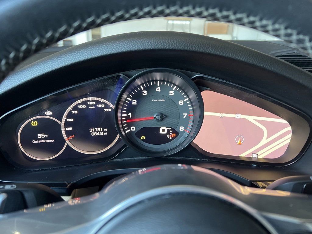 Used 2020 Porsche Cayenne image 4