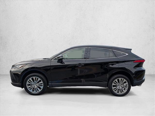 Used 2022 Toyota Venza XLE image 9