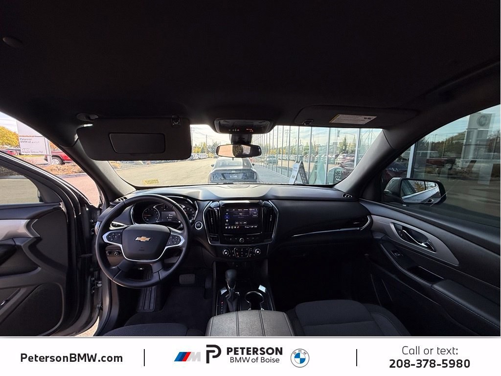 Used 2023 Chevrolet Traverse LT AWD/4WD image 19