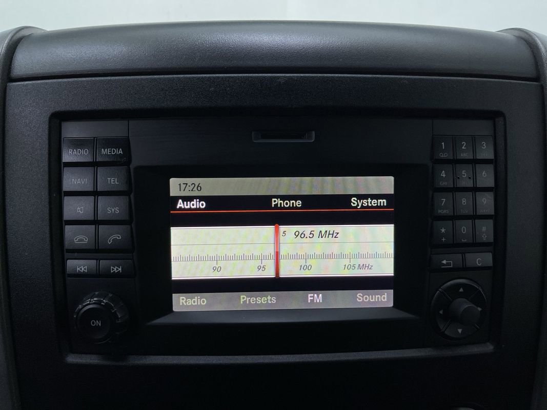 Used 2018 Freightliner Sprinter 2500 image 19