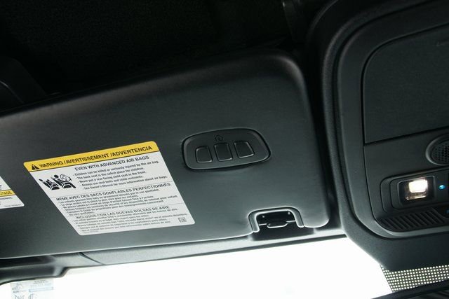 Used 2023 Ford Bronco Outer Banks image 25