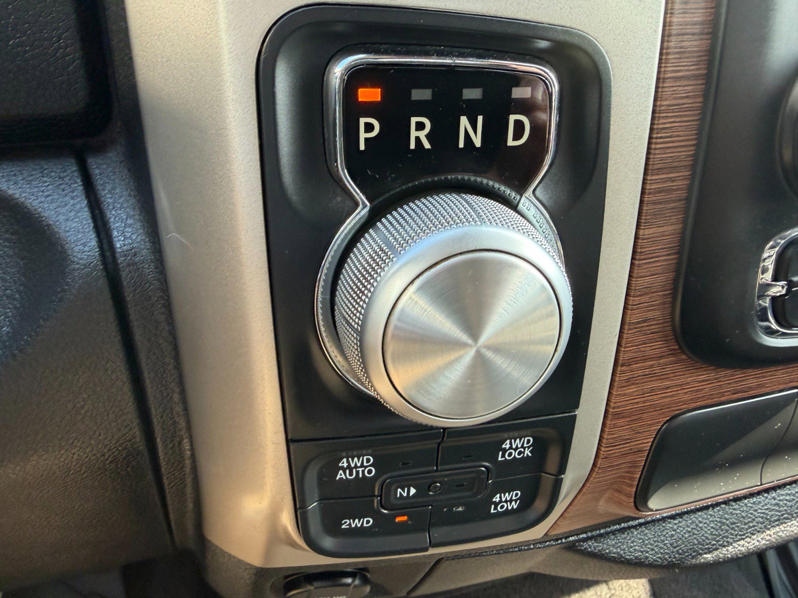 Used 2016 RAM 1500 Laramie w/ Convenience Group image 16