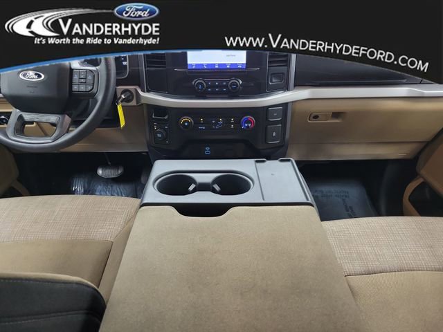 Used 2023 Ford F150 XLT AWD/4WD image 14