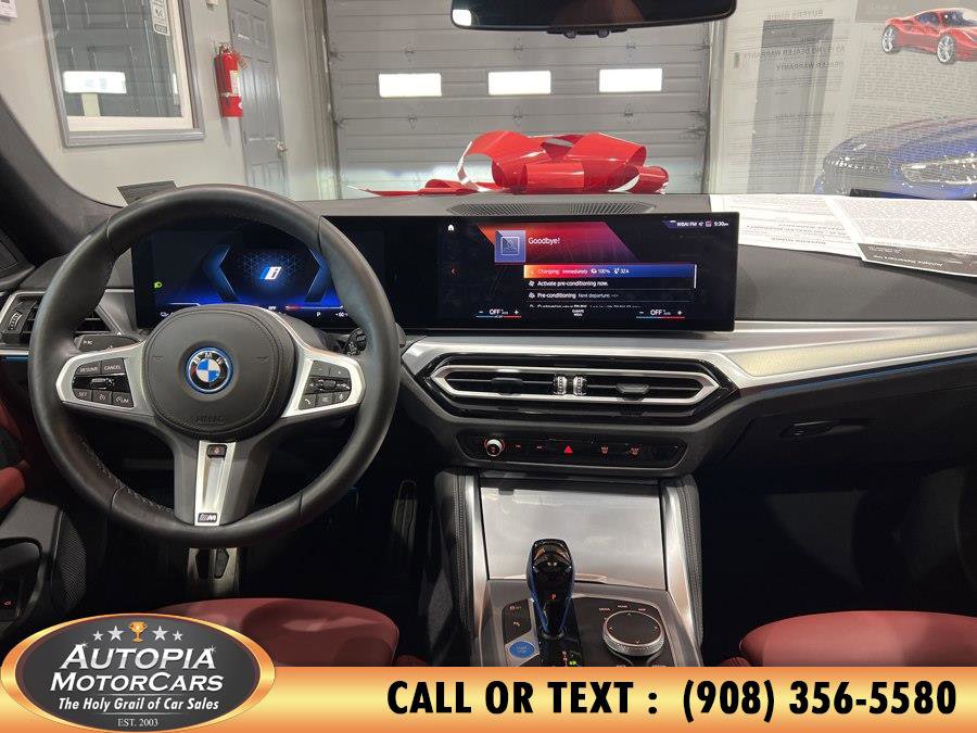 Used 2023 BMW i4 eDrive40 w/ M Sport Package image 23
