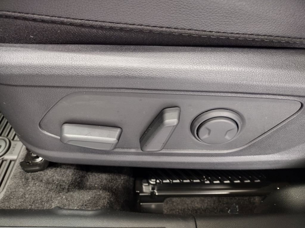 New 2026 Hyundai Tucson Limited image 24