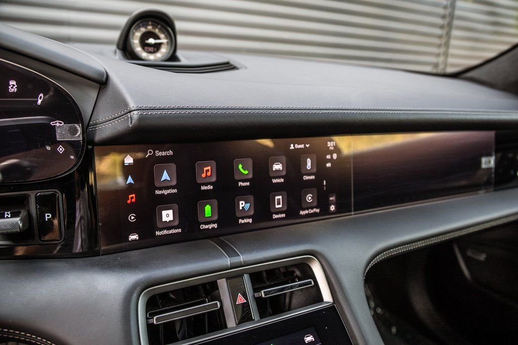 Certified 2025 Porsche Taycan Turbo S image 19