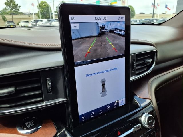 Used 2024 Ford Explorer King Ranch w/ Technology Package RWD image 12