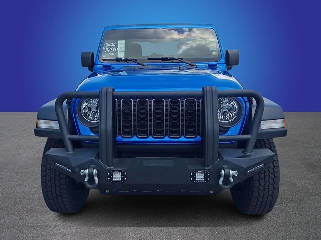 Used 2024 Jeep Wrangler Sport AWD/4WD image 2
