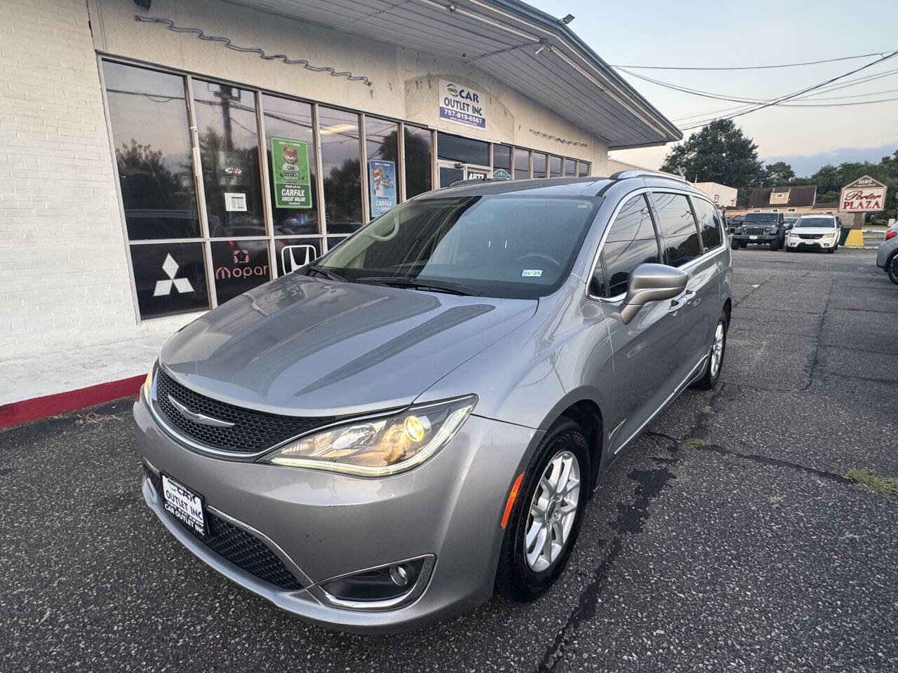 Used 2020 Chrysler Pacifica Touring-L