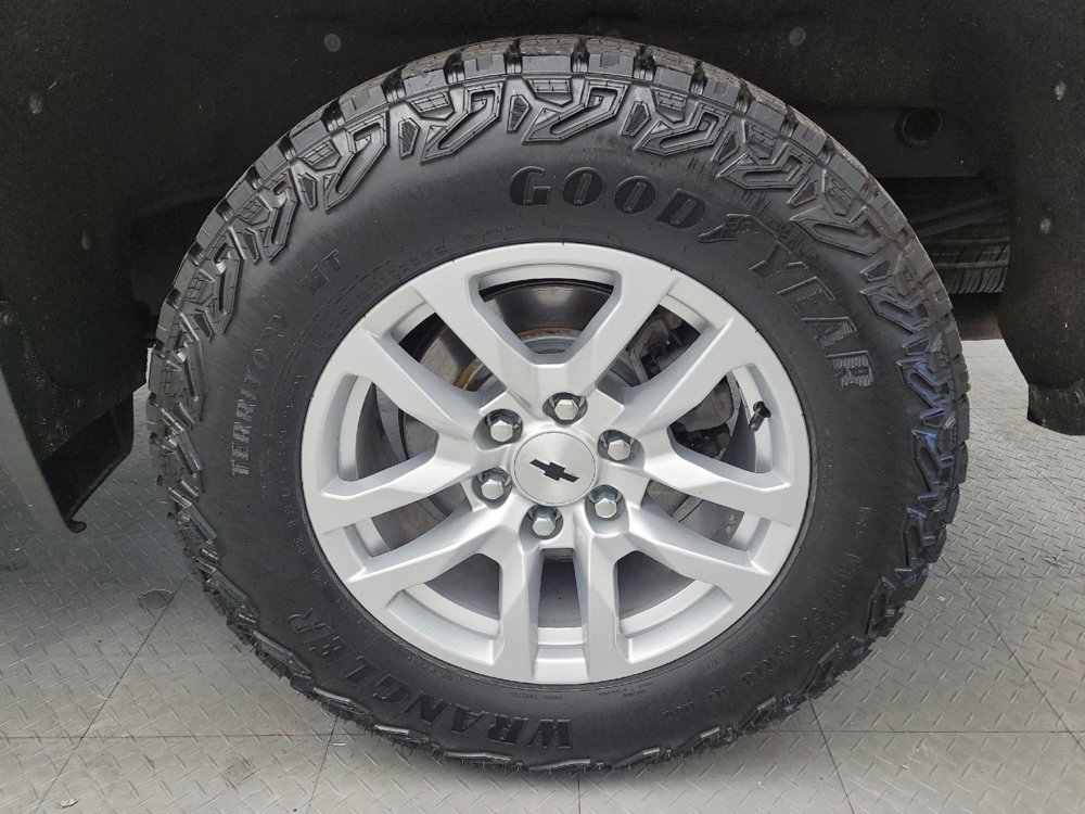 Used 2020 Chevrolet Silverado 1500 RST image 31