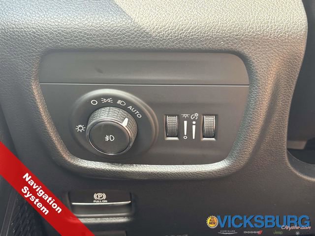 New 2025 Jeep Grand Cherokee Limited image 13