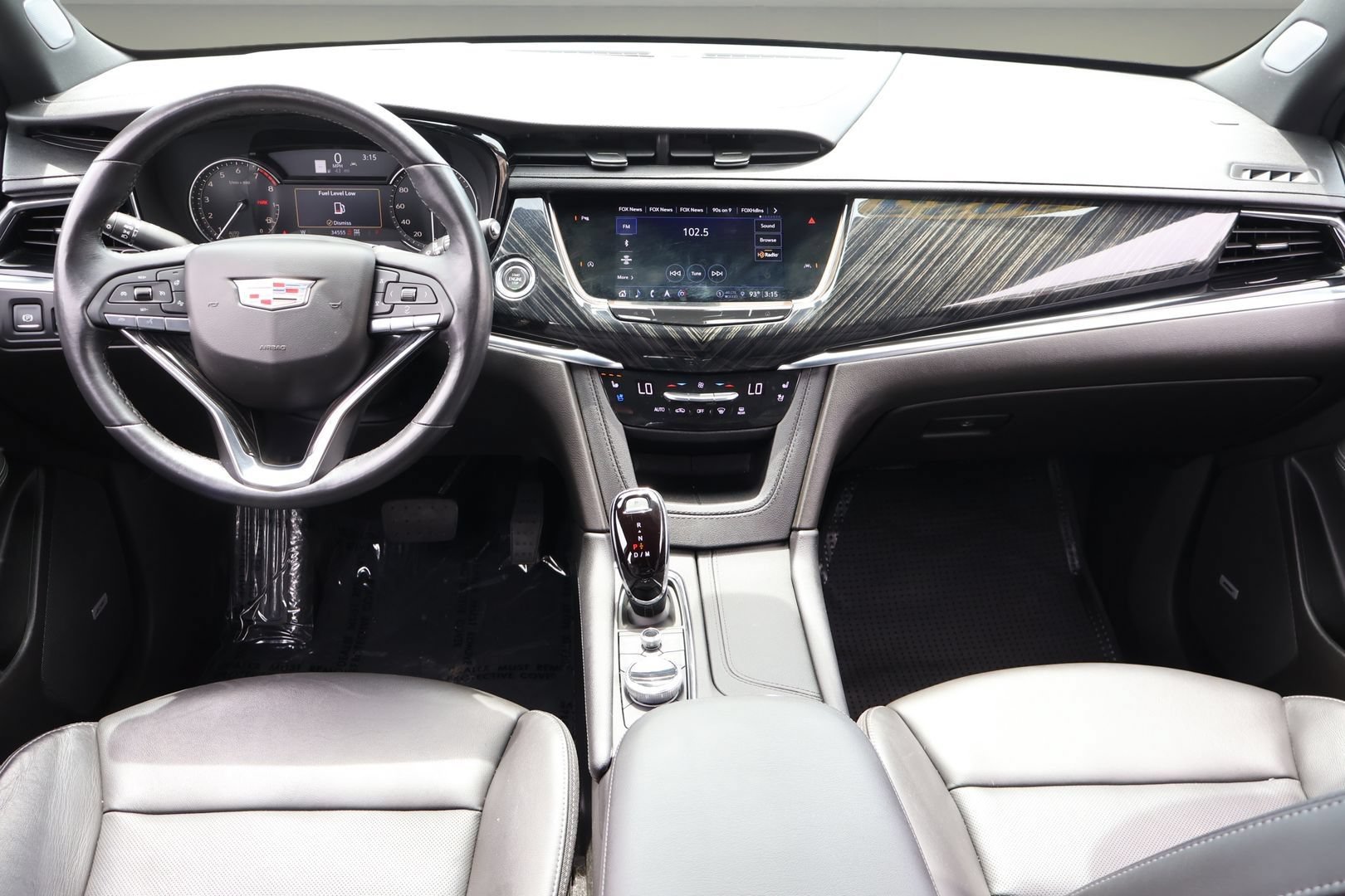 Certified 2023 Cadillac XT6 Premium Luxury AWD/4WD image 15