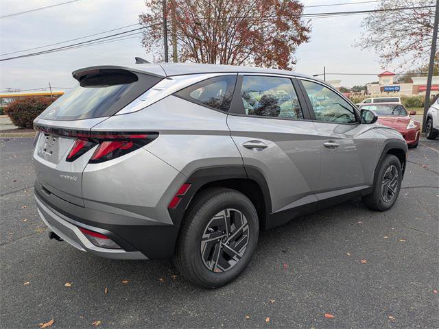 New 2026 Hyundai Tucson Blue SE w/ Tow & Go Package image 4