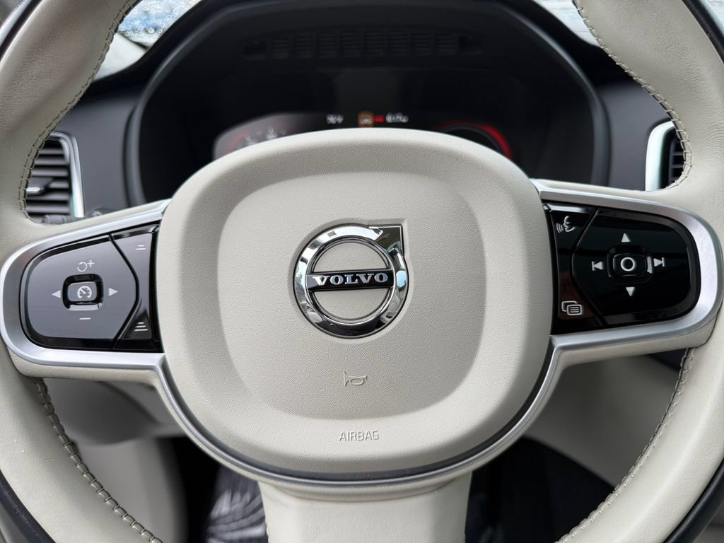 Used 2021 Volvo XC90 T8 Inscription w/ Lounge Package AWD/4WD image 21