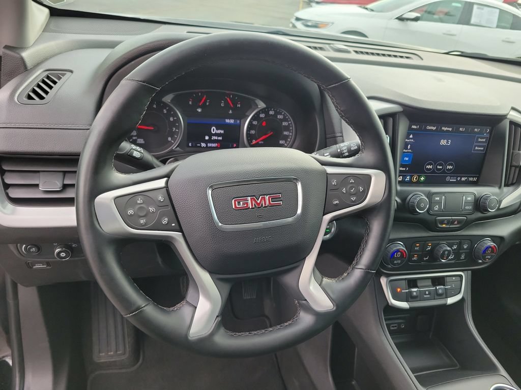 Used 2024 GMC Terrain SLT AWD/4WD image 26