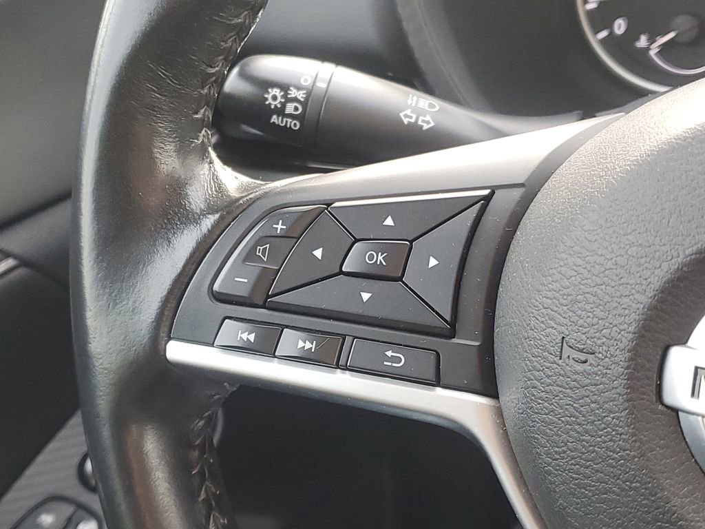 Used 2022 Nissan Sentra SV image 13