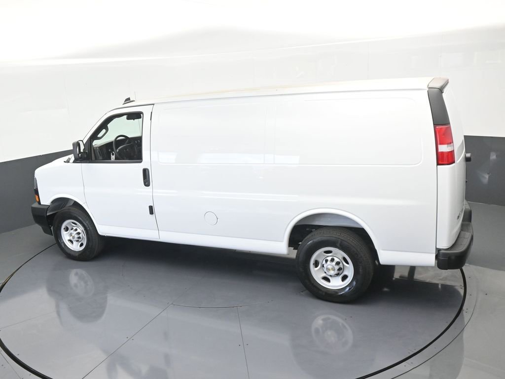 New 2025 Chevrolet Express 2500 w/ Driver Convenience Package image 39
