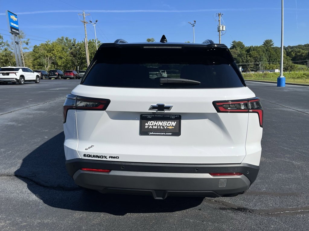 New 2026 Chevrolet Equinox LT w/ Convenience Package II image 23