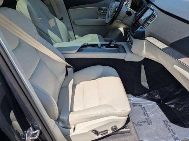 Used 2024 Volvo XC90 B5 Plus w/ Protection Package Premier AWD/4WD image 35