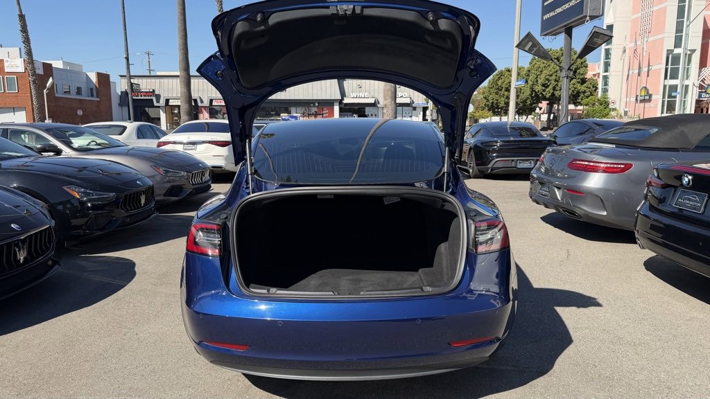 Used 2020 Tesla Model 3 Standard Range image 7