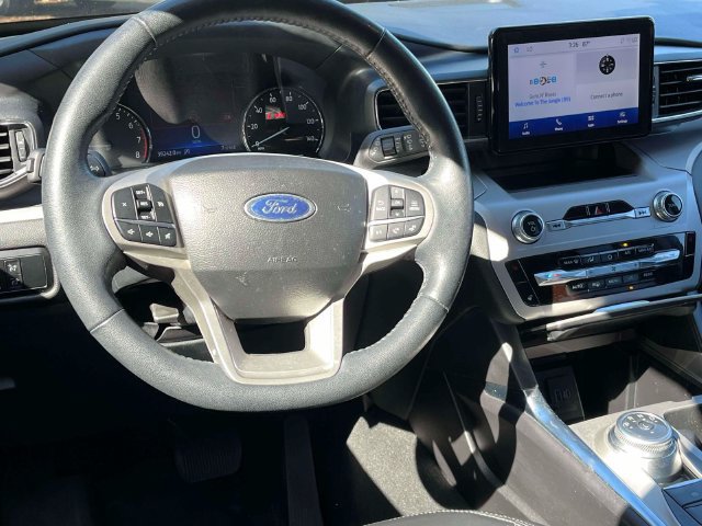 Used 2023 Ford Explorer XLT w/ Equipment Group 202A AWD/4WD image 14