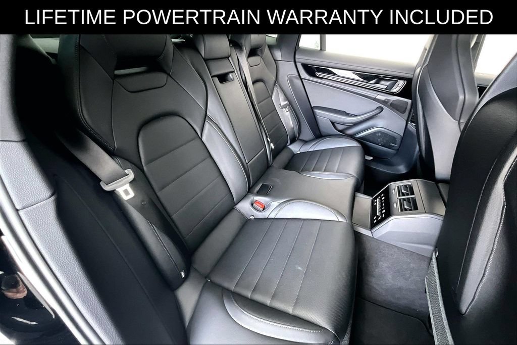 Used 2025 Porsche Panamera 4 w/ Premium Package AWD/4WD image 35