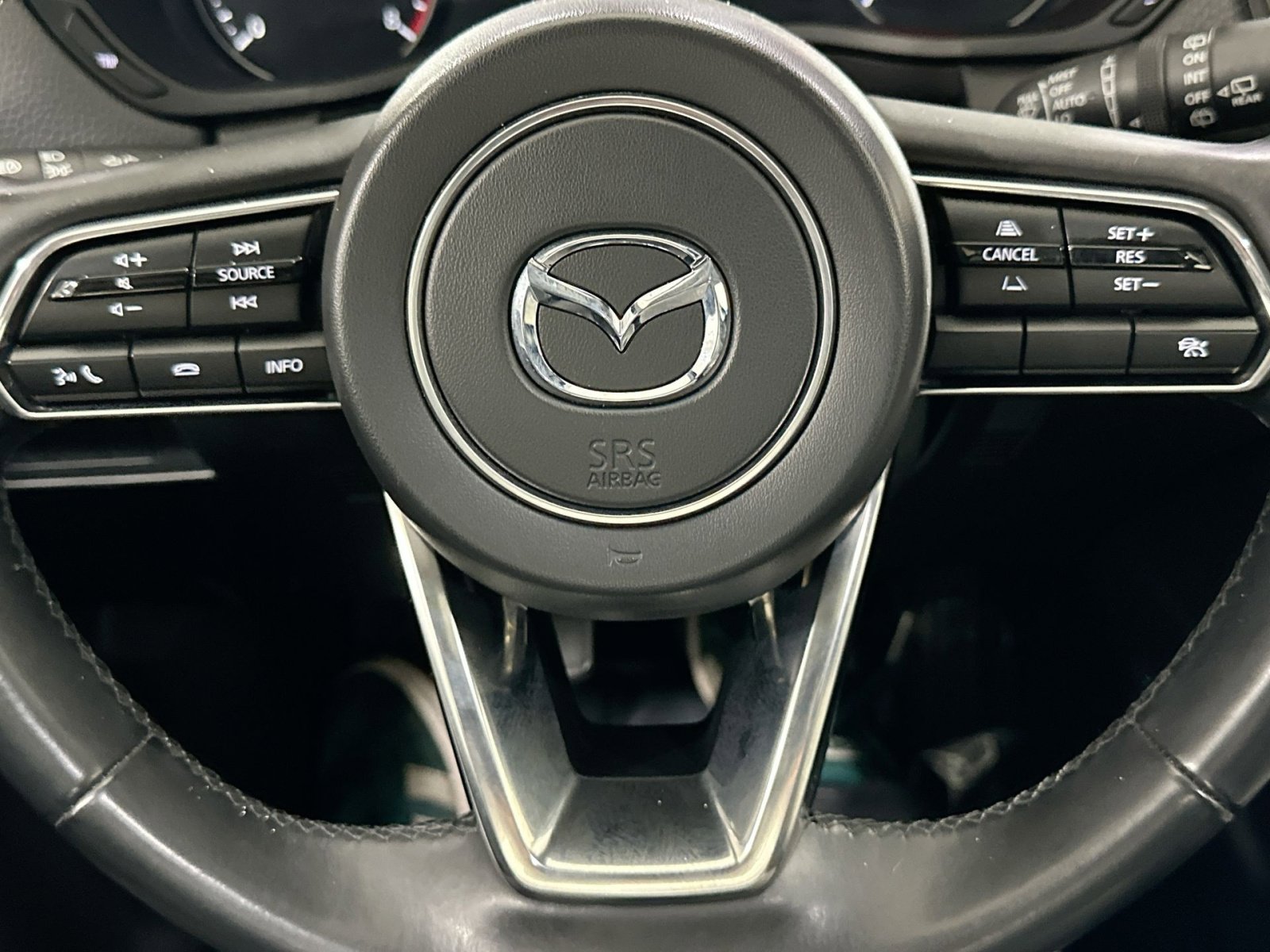 Used 2024 MAZDA CX-90 3.3 Turbo w/ Preferred Plus image 17