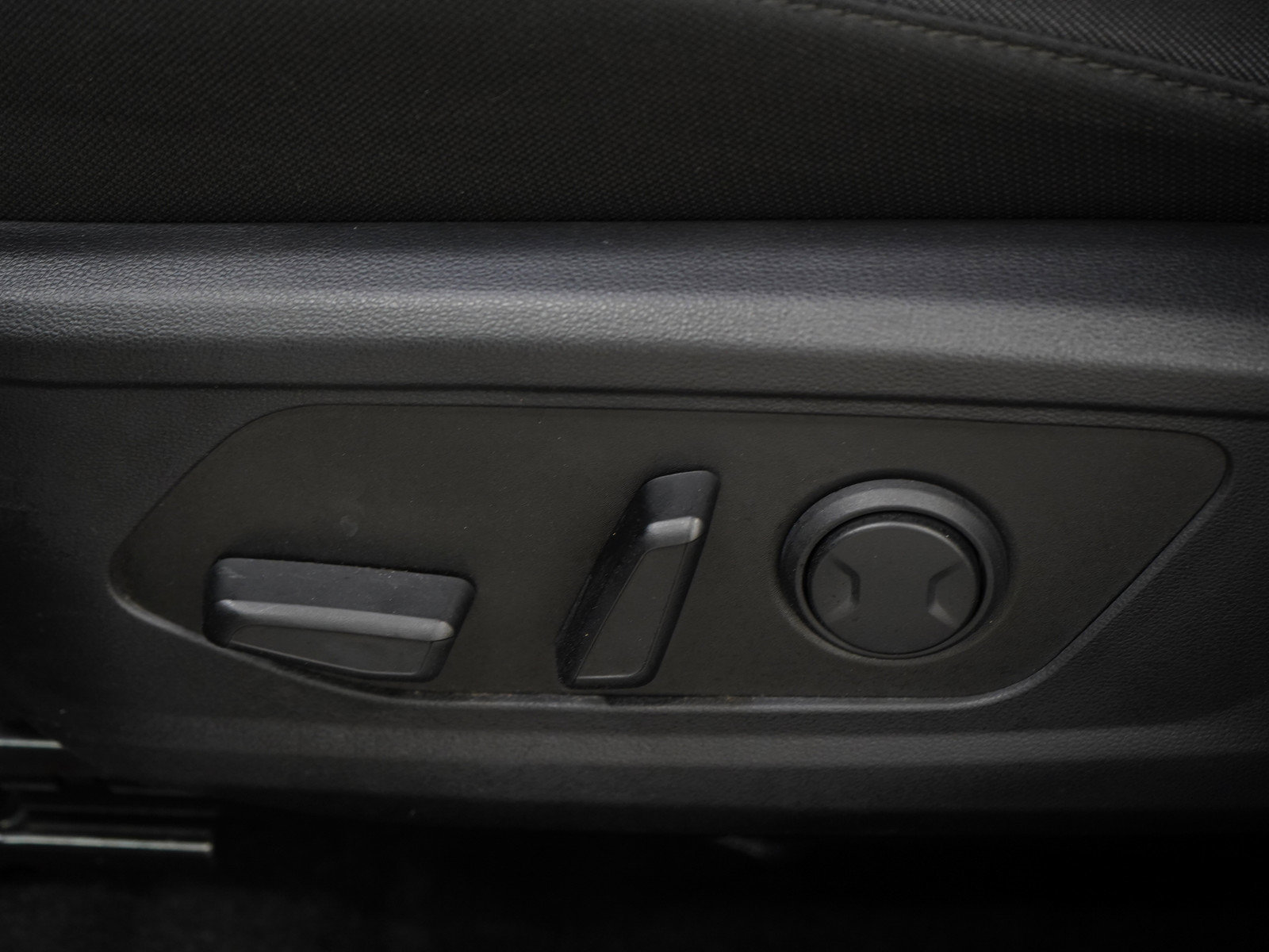 Used 2025 Hyundai Tucson SEL AWD/4WD image 24