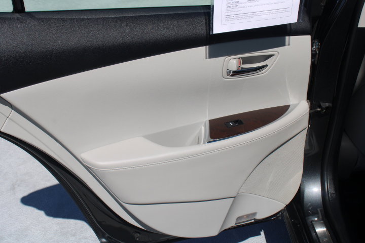 Used 2011 Lexus ES 350 FWD image 13