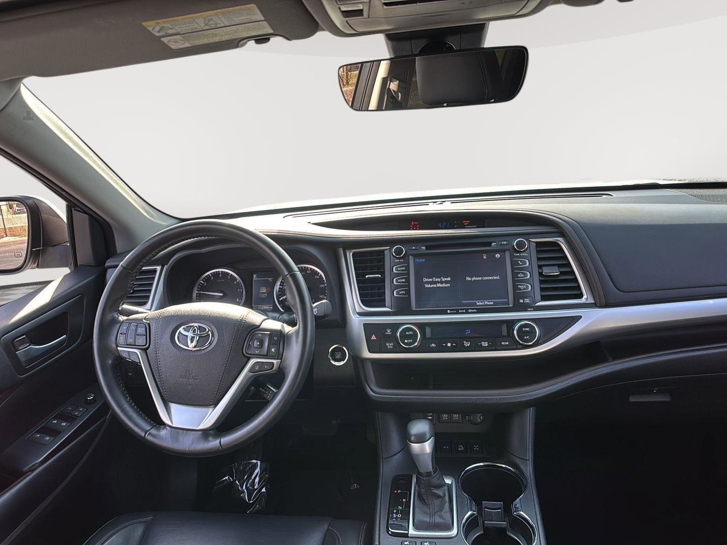 Used 2017 Toyota Highlander XLE image 15