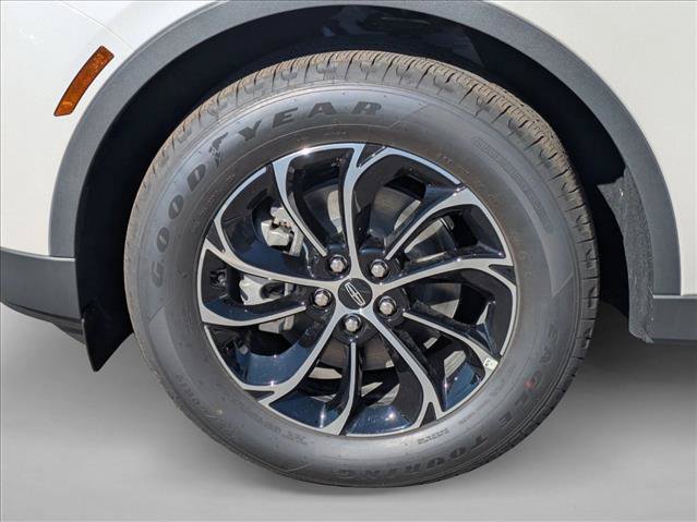 New 2026 Lincoln Nautilus Premier AWD/4WD image 16