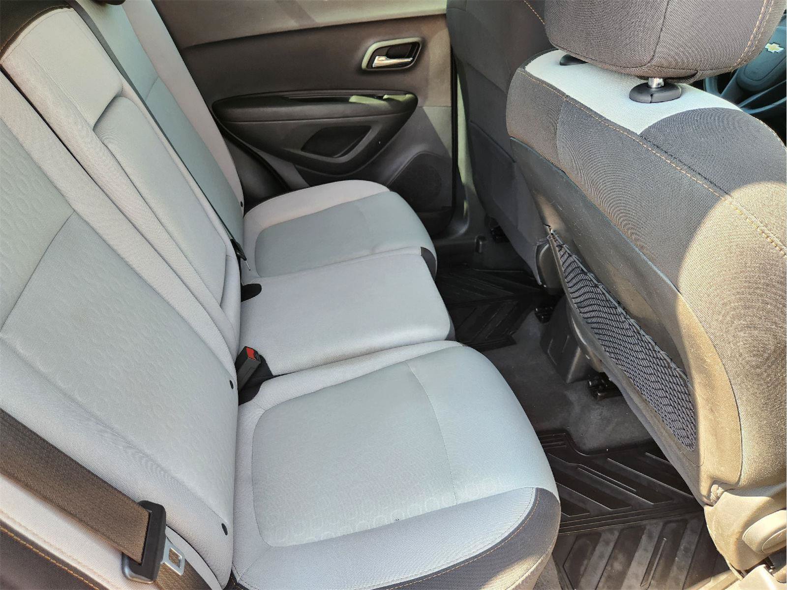 Certified 2020 Chevrolet Trax LS w/ LPO, Cargo Package FWD image 30