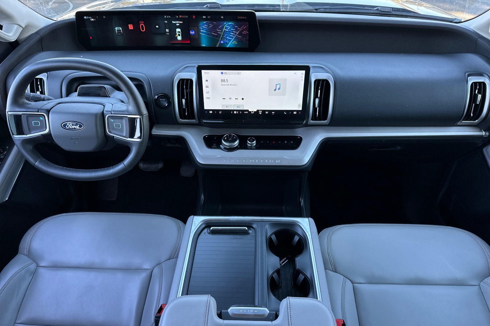 Used 2025 Ford Expedition Active image 12