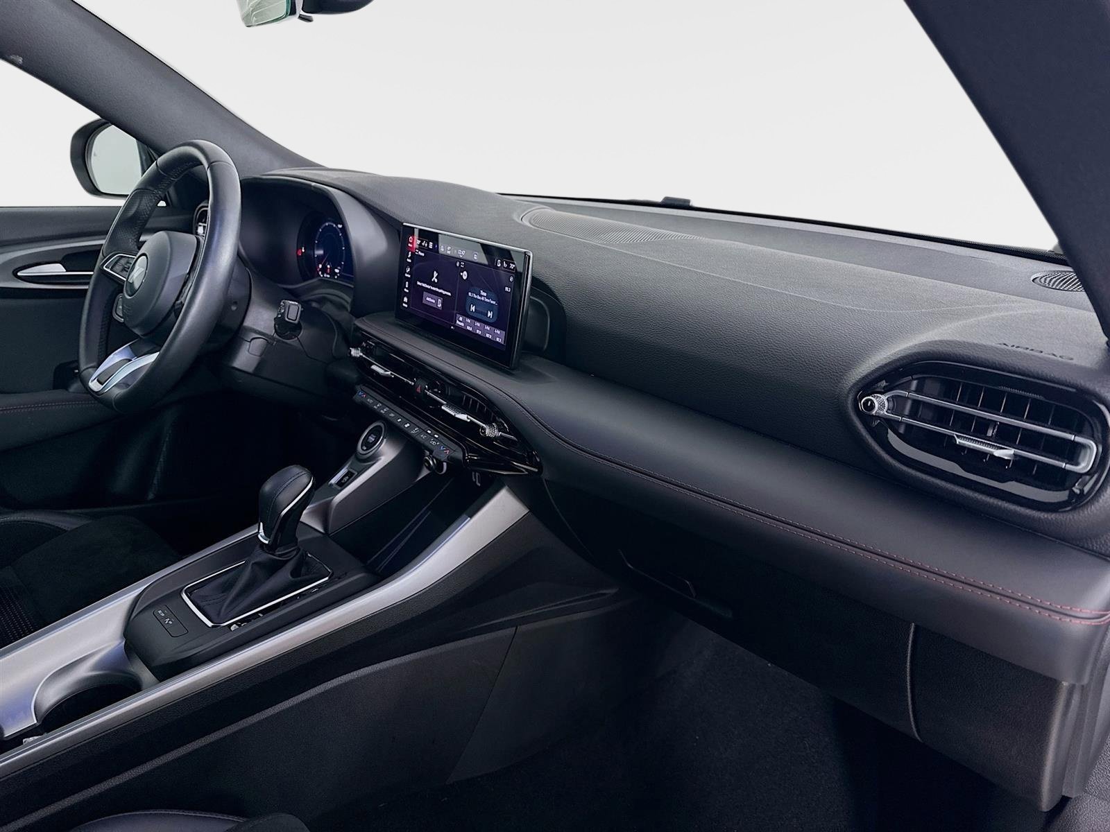 Used 2024 Dodge Hornet GT w/ Track Pack image 35