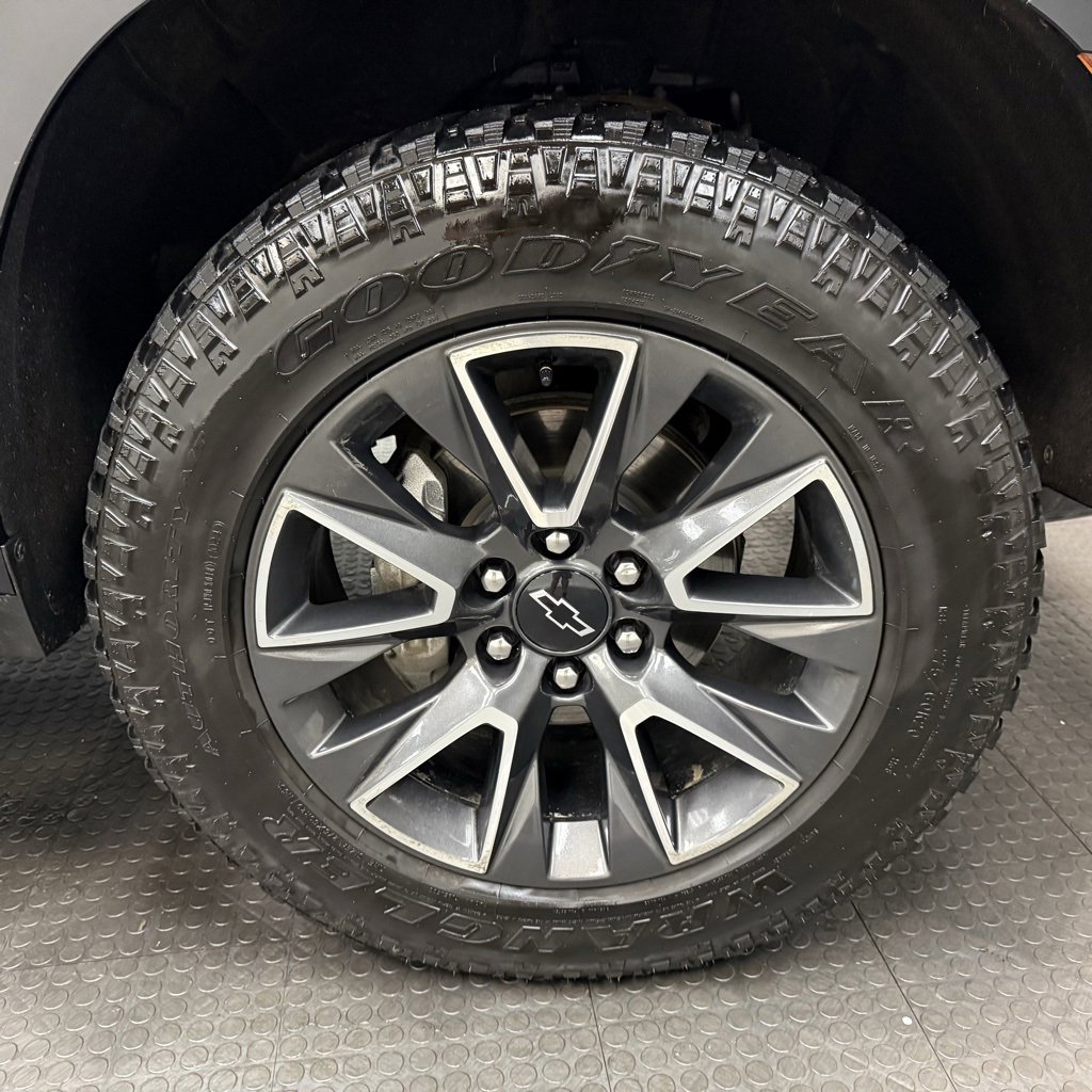 Used 2023 Chevrolet Tahoe Z71 image 14