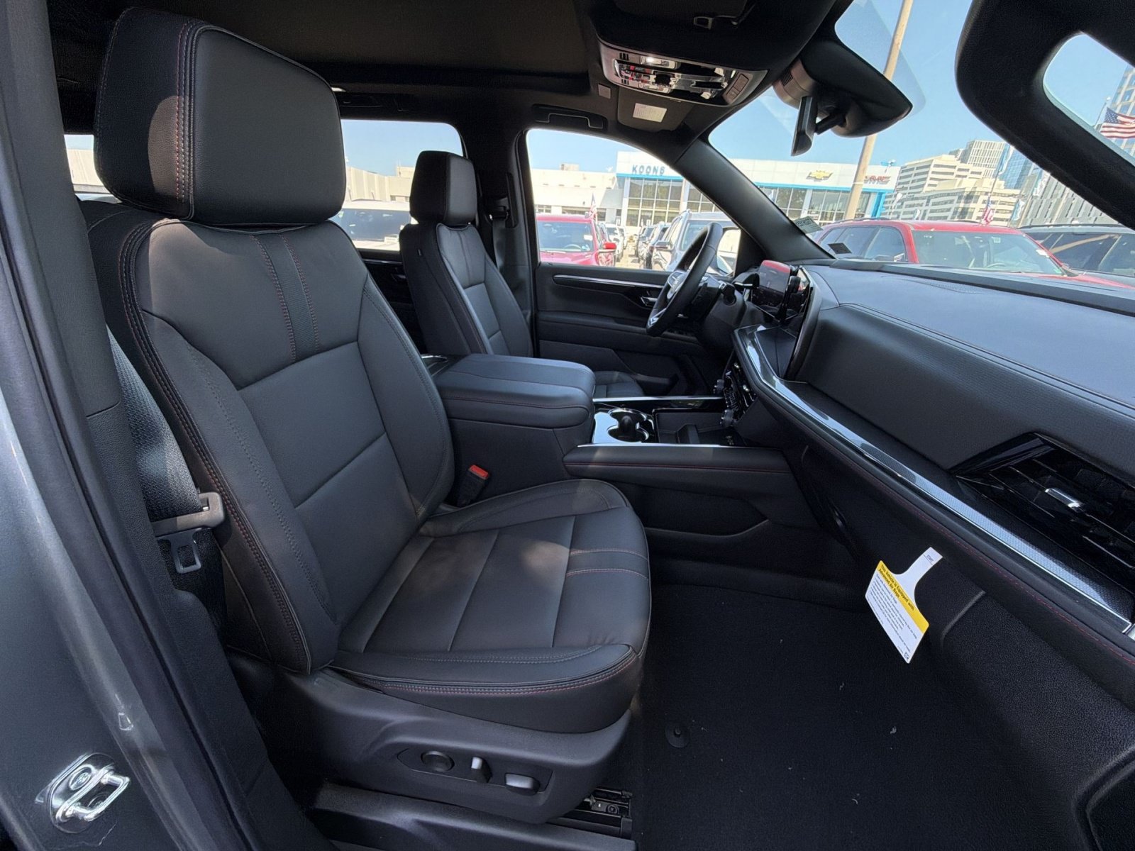 New 2026 Chevrolet Suburban RST w/ Comfort Package AWD/4WD image 28