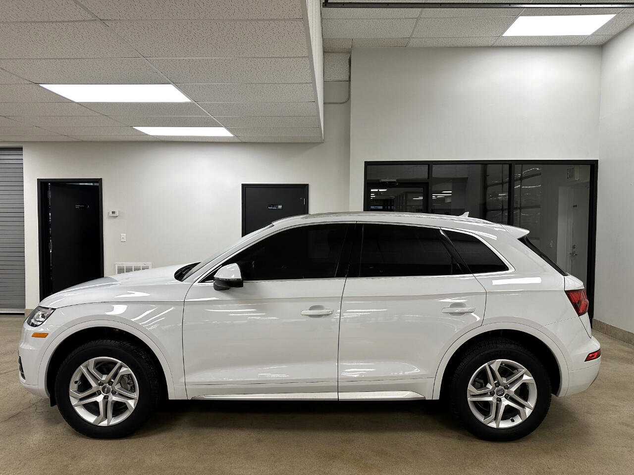 Used 2019 Audi Q5 2.0T Premium image 8