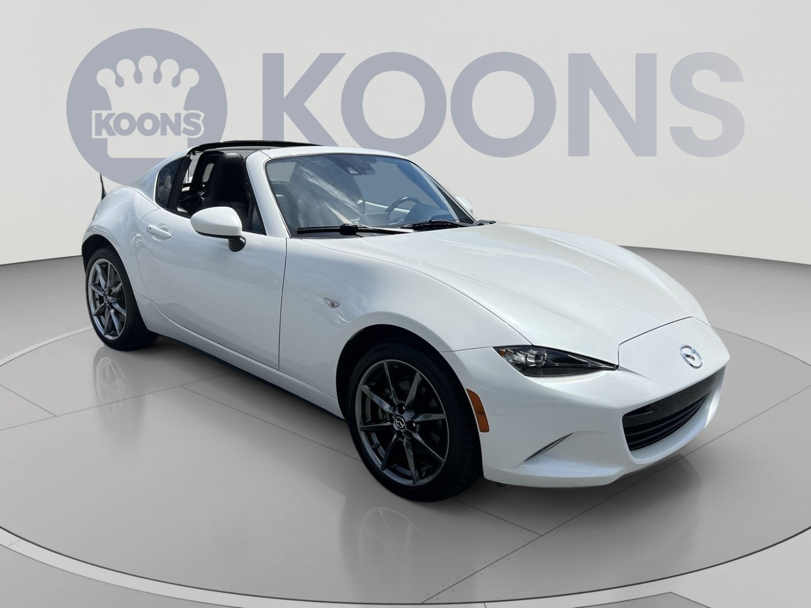 Used 2018 MAZDA MX-5 Miata RF Grand Touring RWD image 10