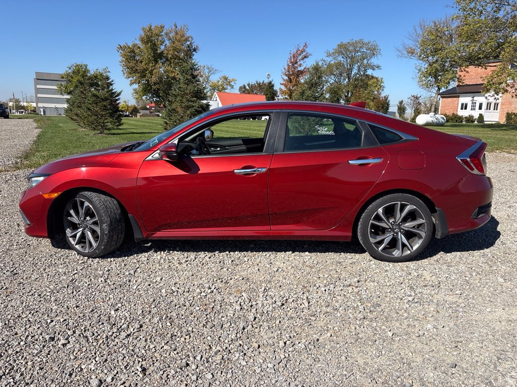 Used 2019 Honda Civic Touring image 7