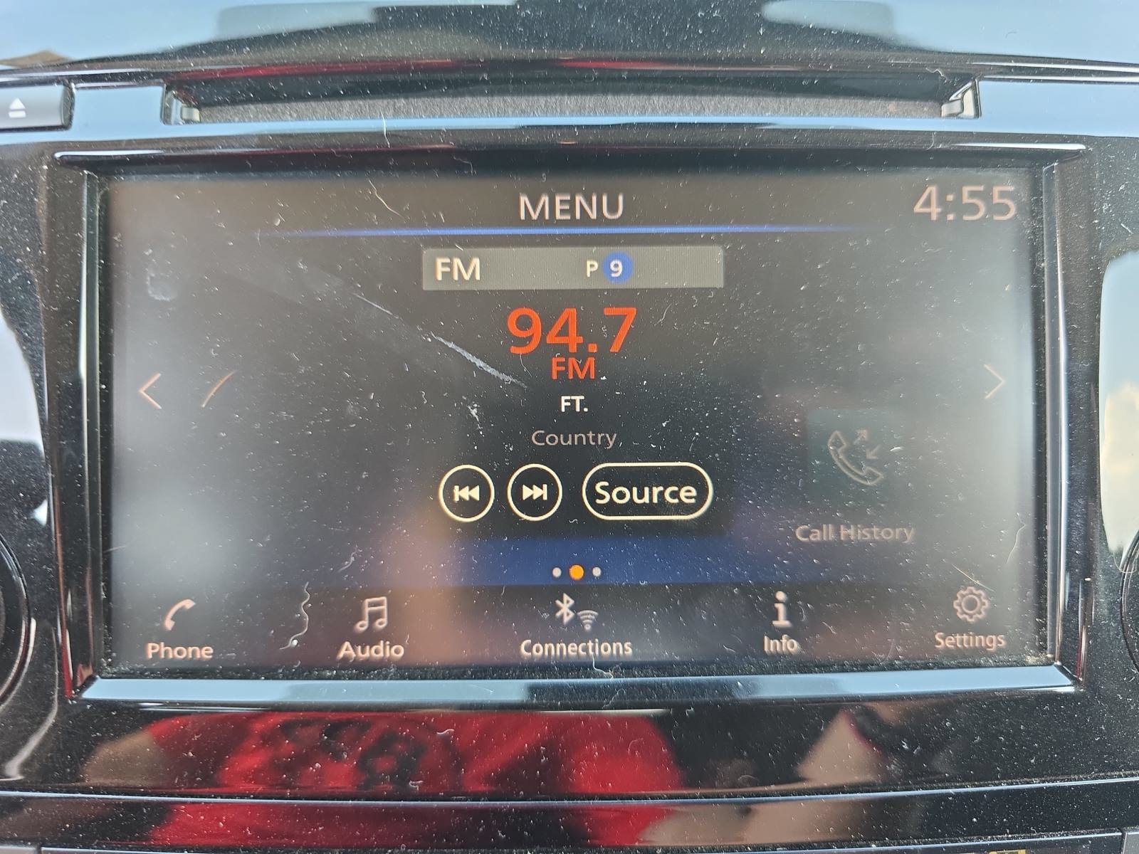Used 2020 Nissan Rogue SV FWD image 21