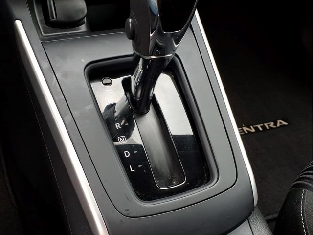 Used 2019 Nissan Sentra SV FWD image 13