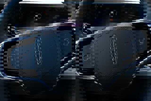 New 2026 Lincoln Nautilus Premier image 33