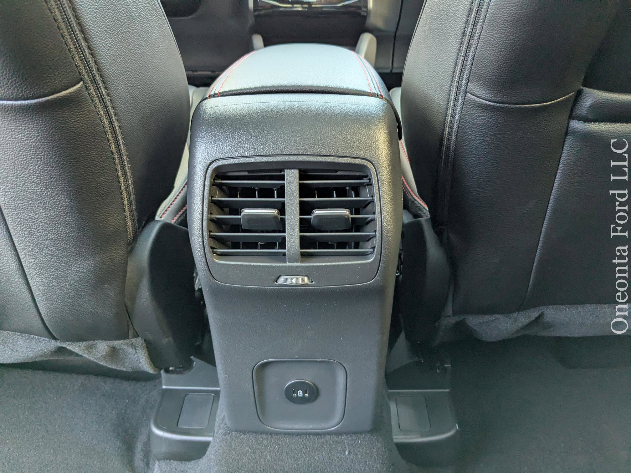 New 2025 Ford Escape ST-Line Elite image 37